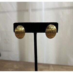 Napier Screw Clip Earrings Vtg Round Ribbed Domed Climber 3/4"